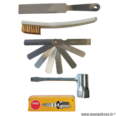 Pack entretien Bougie pour scooter Mbk booster et Yamaha bws 2T 50cc