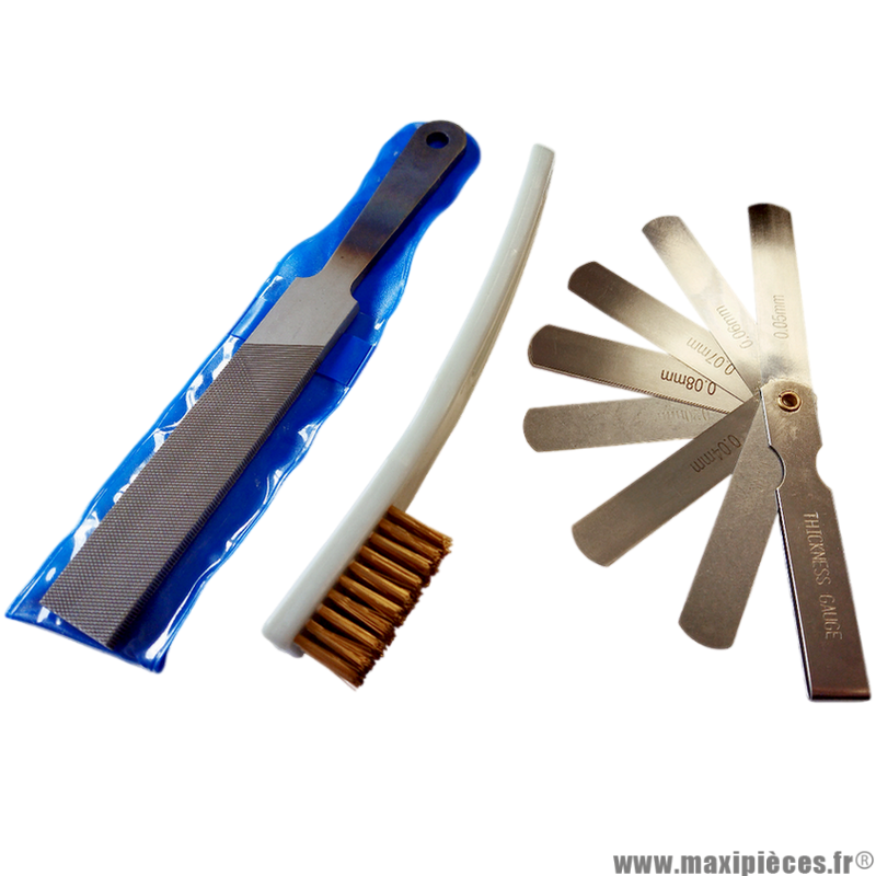 kit de réglage pour bougies comprenant : 1 brosse à bougie, 1 lime et 1 jeu de 9 cales de 0,04 à 0,3 mm