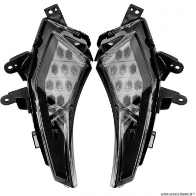 Clignotants avant à led x2 marque RB Max pour maxi-scooter yamaha t-max 530cc 2012-2016 homologué fumé