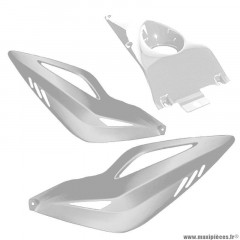 Kit coque arrière xtreme + dosseret blanc marque BCD pour scooter nitro / aerox avant 2013