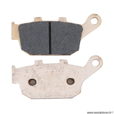 Plaquette de frein marque Carbone Lorraine pour moto honda 300 cb f après 2015, 500 cb f 2013-2016, 700 nc integra après 2014 / suzuki 650 sv après 2016 arrière (1 jeu de 2 plaquettes) (rx3 touring metal fritte)