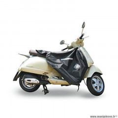 Tablier couvre jambe marque Tucano Urbano pour maxi-scooter piaggio 125 vespa gt, 125 vespa gts, 250 vespa gts, 300 vespa gts (r154-x) (termoscud) (système anti-flottement sgas)