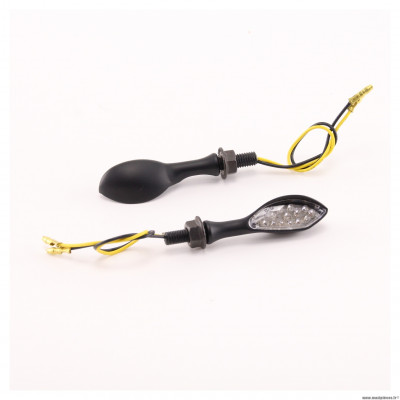 Clignotant (paire) Fresh noir Chaft à led , montage universel pour moto, scooter, 50 à boîte, quad et autres * Déstockage !