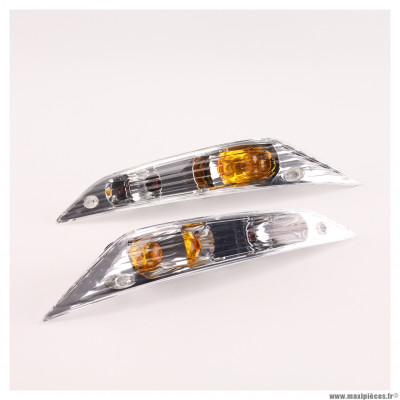 Clignotants x2 pour scooter piaggio 50 zip après 2000 avant transparent à ampoule