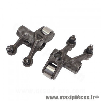 Culbuteurs complet adaptable Piaggio 125-300CC (OEM : 484739, 4847395, B018483, AP8176283, AP8577027, AP8580080) qualité origine