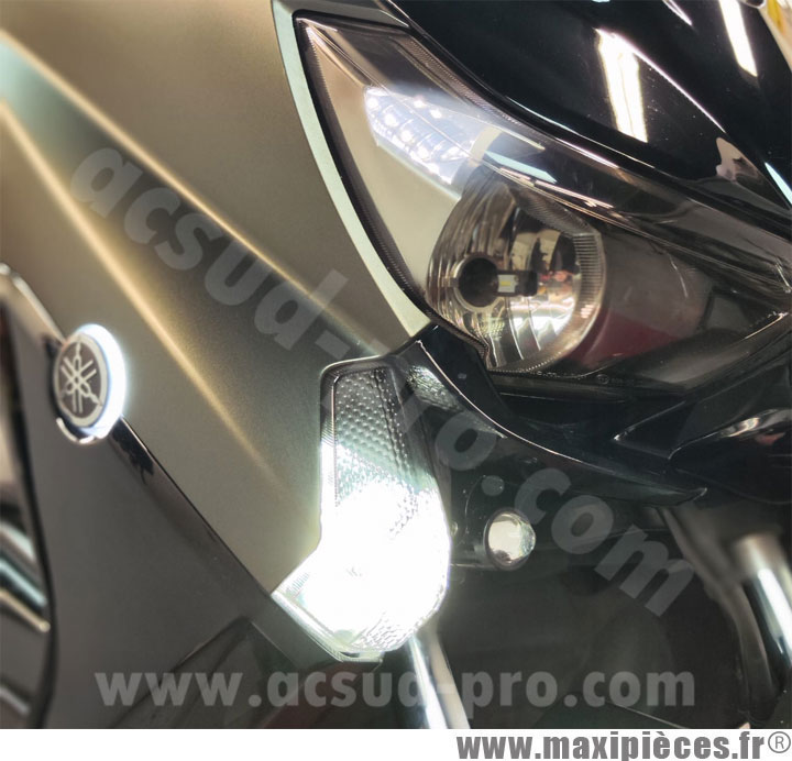 Paire de logos LED Ø50 mm RB MAX – Feux de jour + Clignotants – Compatibles Yamaha 530/560, Tracer, MT, Ténéré, XMAX, NMAX